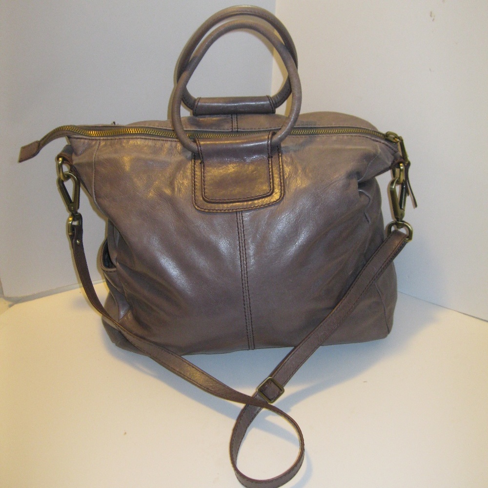 Hobo Shiela Grey Leather Crossbody Bag